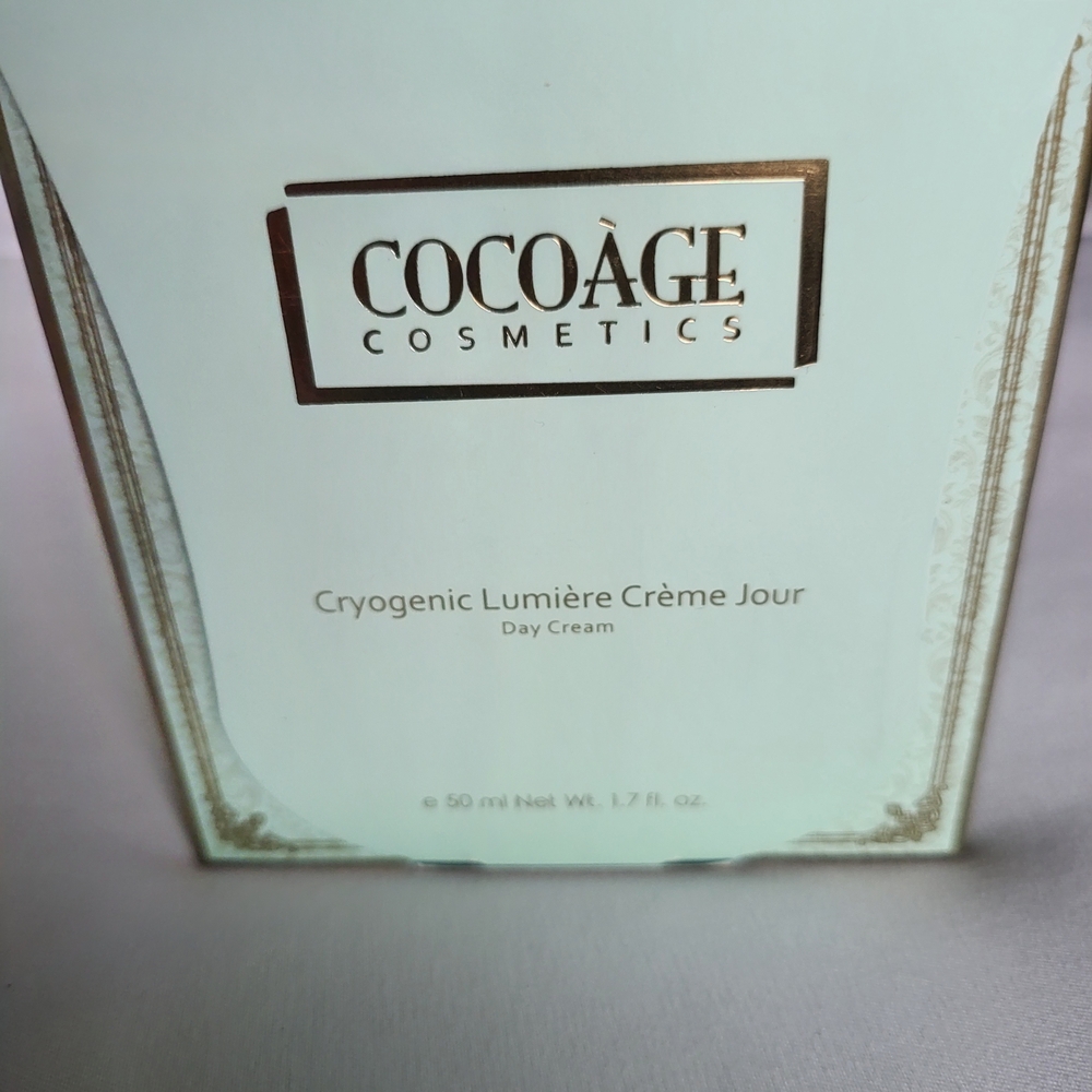 Cryogenic Lumière Day Cream - White